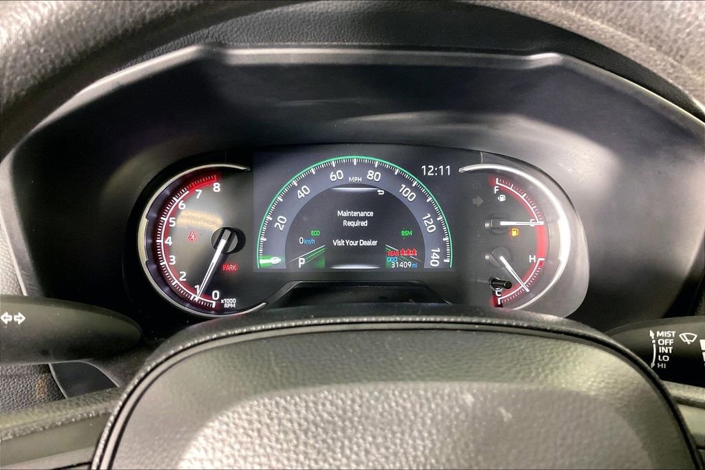 Used 2025 Toyota RAV4 XLE AWD/4WD image 29