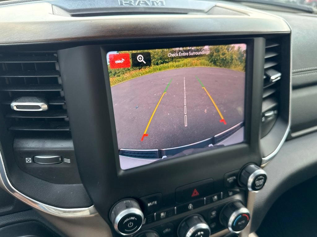 Used 2022 RAM 1500 Laramie AWD/4WD image 32