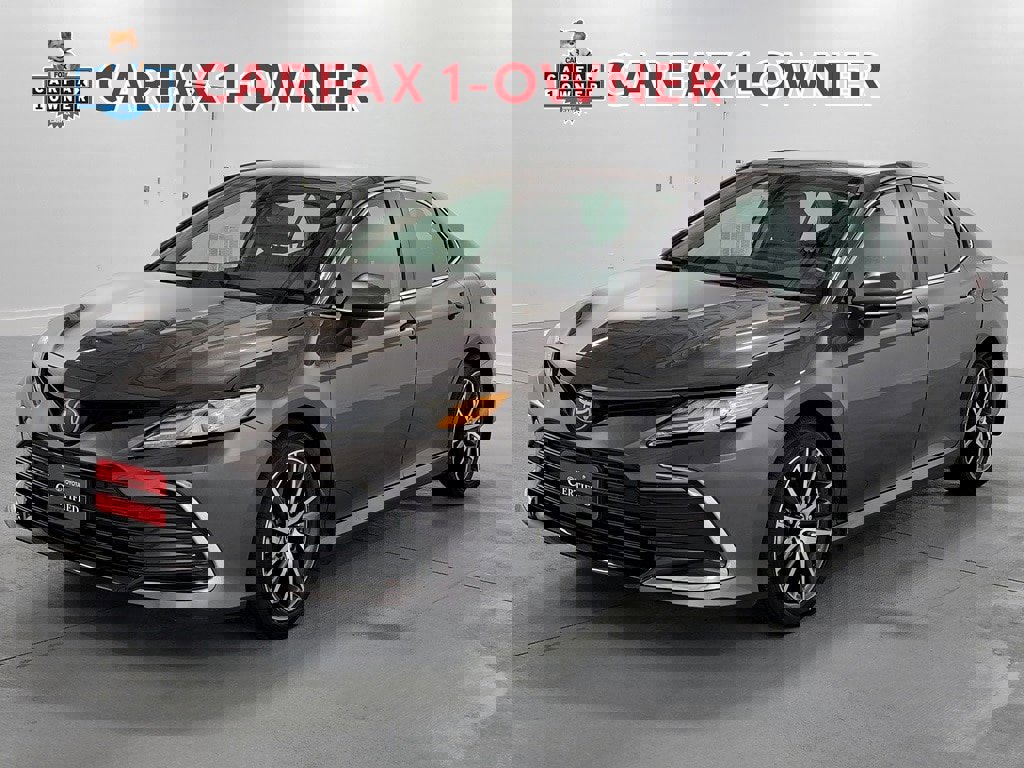 Certified 2024 Toyota Camry XLE w/ Cold Weather Package FWD image 4