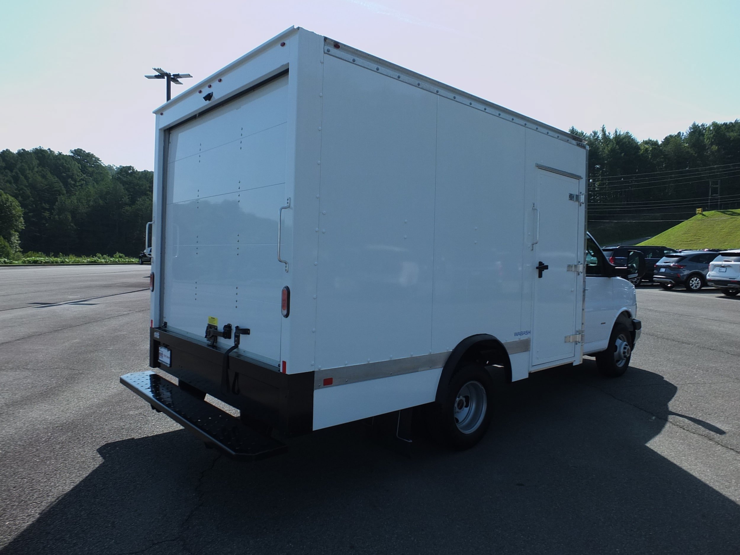 Used 2024 GMC Savana 3500 w/ Power Convenience Package RWD image 3