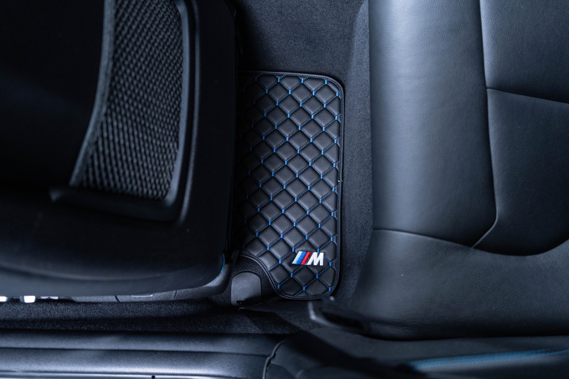 Used 2017 BMW M2 RWD image 54