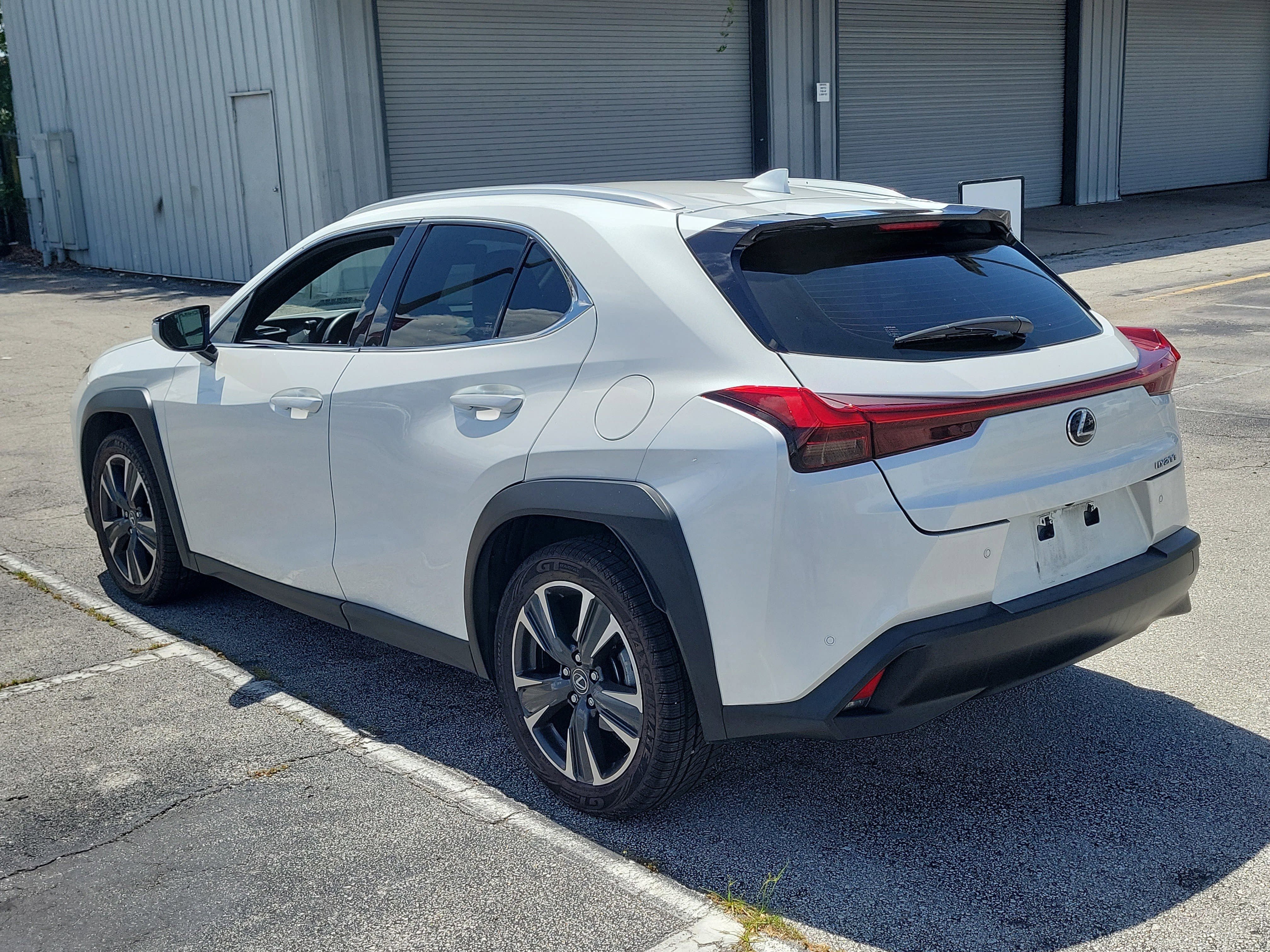 Used 2020 Lexus UX 200 w/ Premium Package FWD image 8