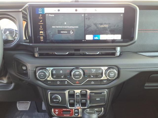 New 2026 Jeep Gladiator Rubicon w/ Steel Power Dome Hood Package AWD/4WD image 23