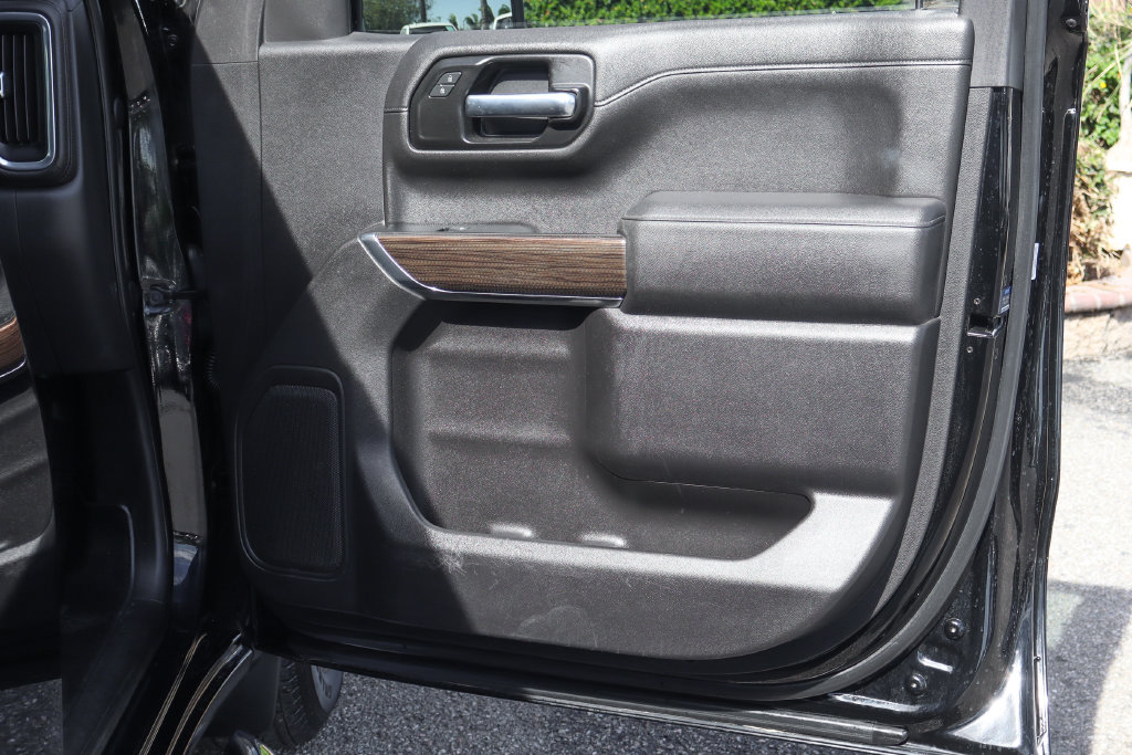 Used 2022 Chevrolet Silverado 1500 LT RWD image 44