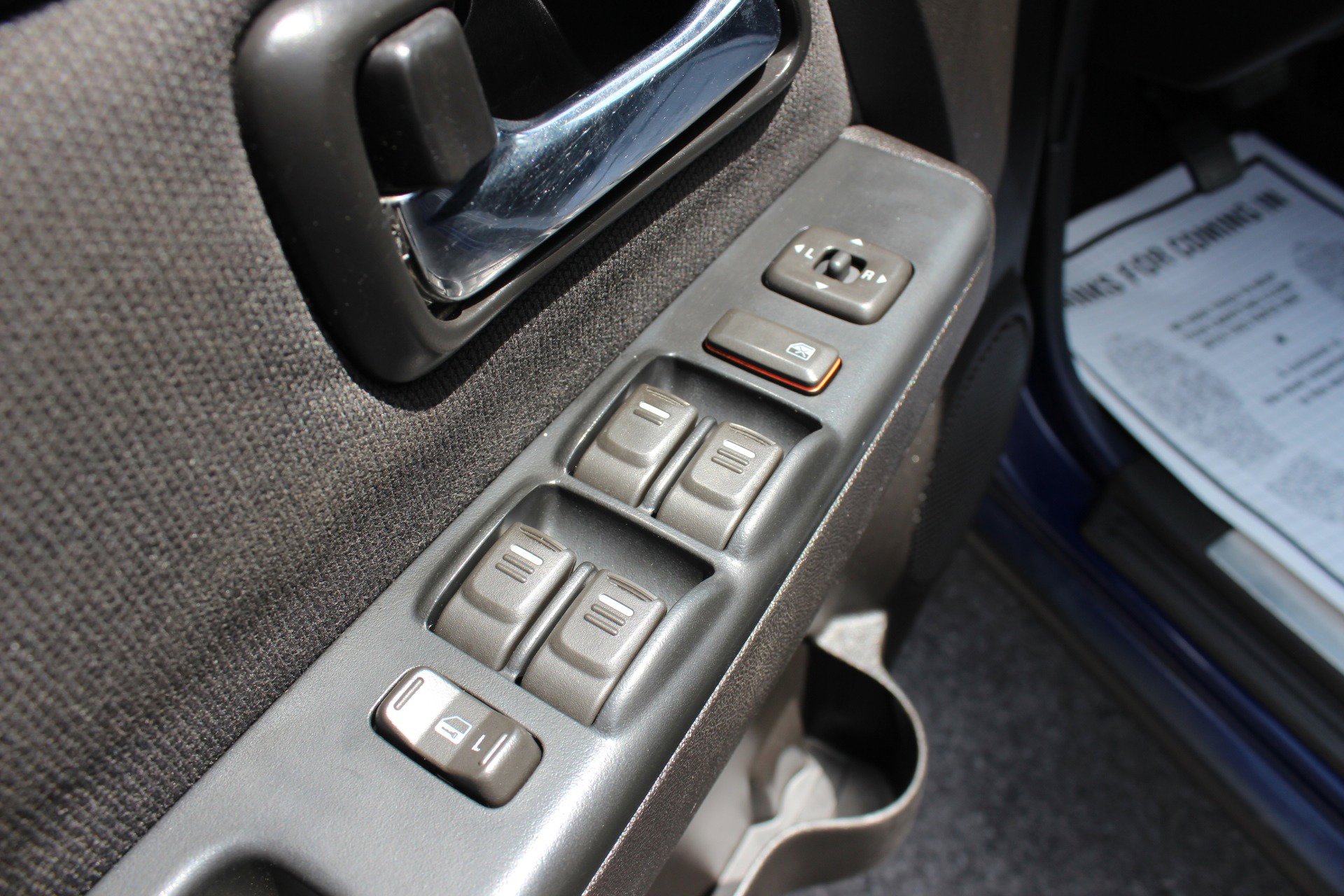 Used 2012 GMC Canyon SLE AWD/4WD image 16