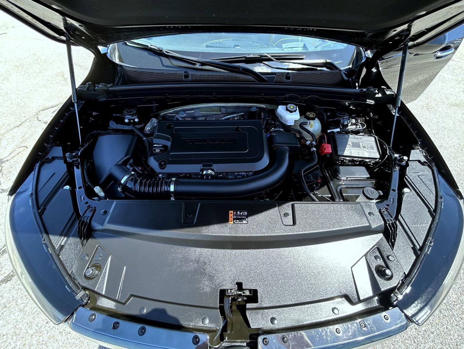Certified 2023 Buick Envision Avenir AWD/4WD image 24