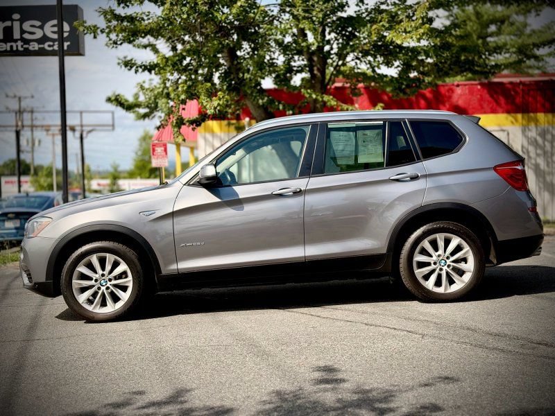 Used 2015 BMW X3 xDrive28d w/ Premium Package AWD/4WD image 4