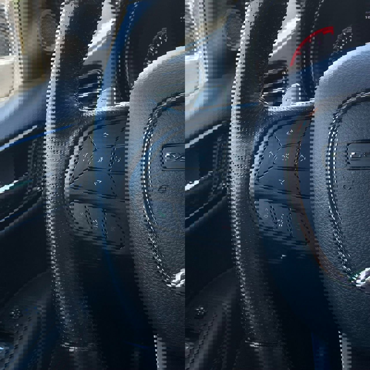 Used 2025 Dodge Durango GT image 15