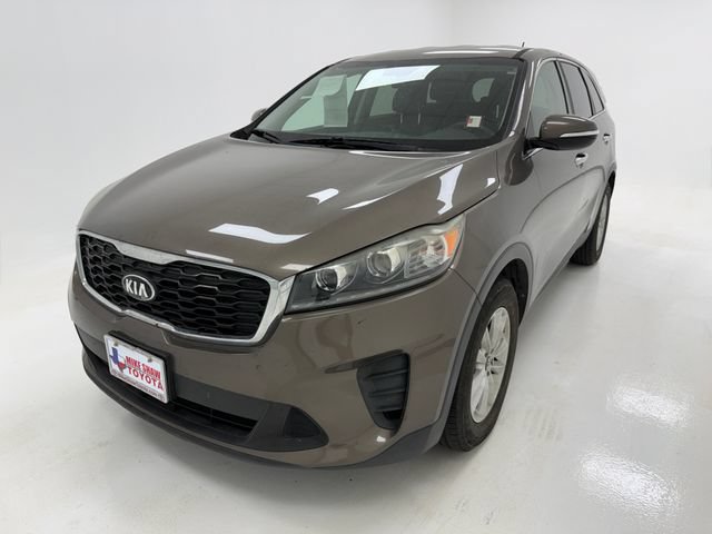 Used 2019 Kia Sorento FWD V6 image 4