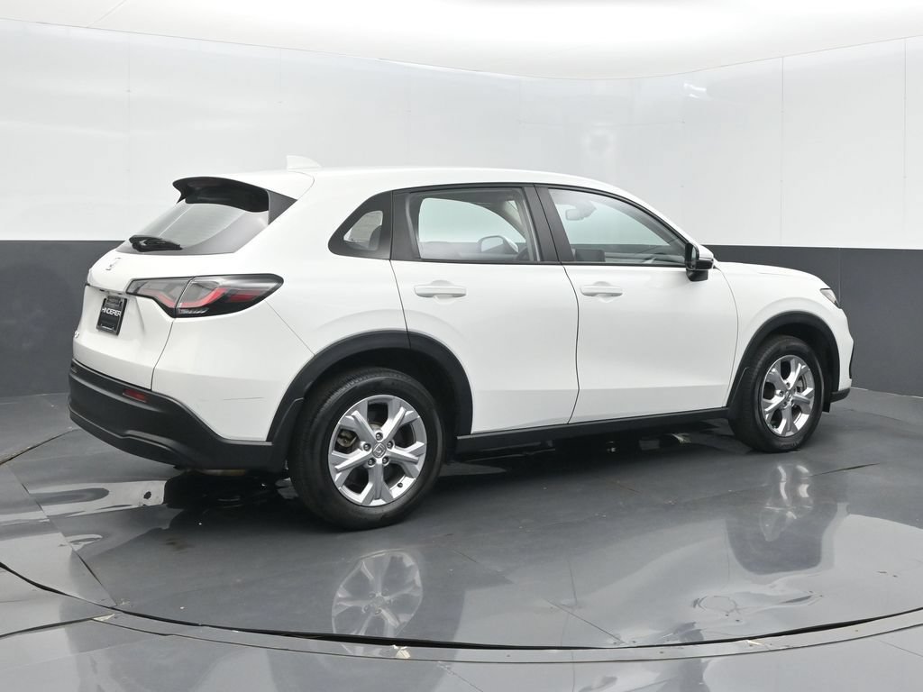 Certified 2024 Honda HR-V LX image 8