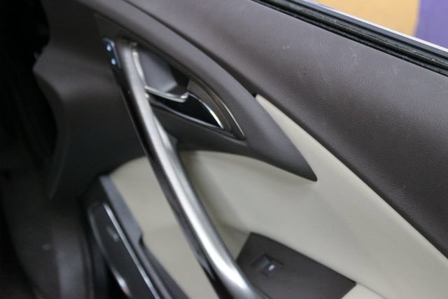 Used 2017 Buick Verano Leather w/ Experience Buick Package FWD image 9