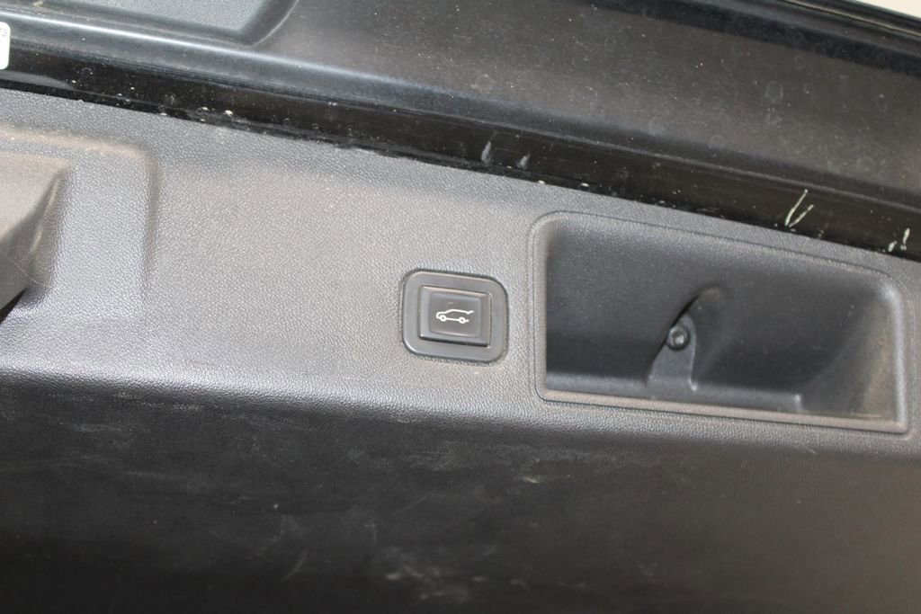 Used 2020 GMC Terrain Denali w/ Denali Premium Package image 19