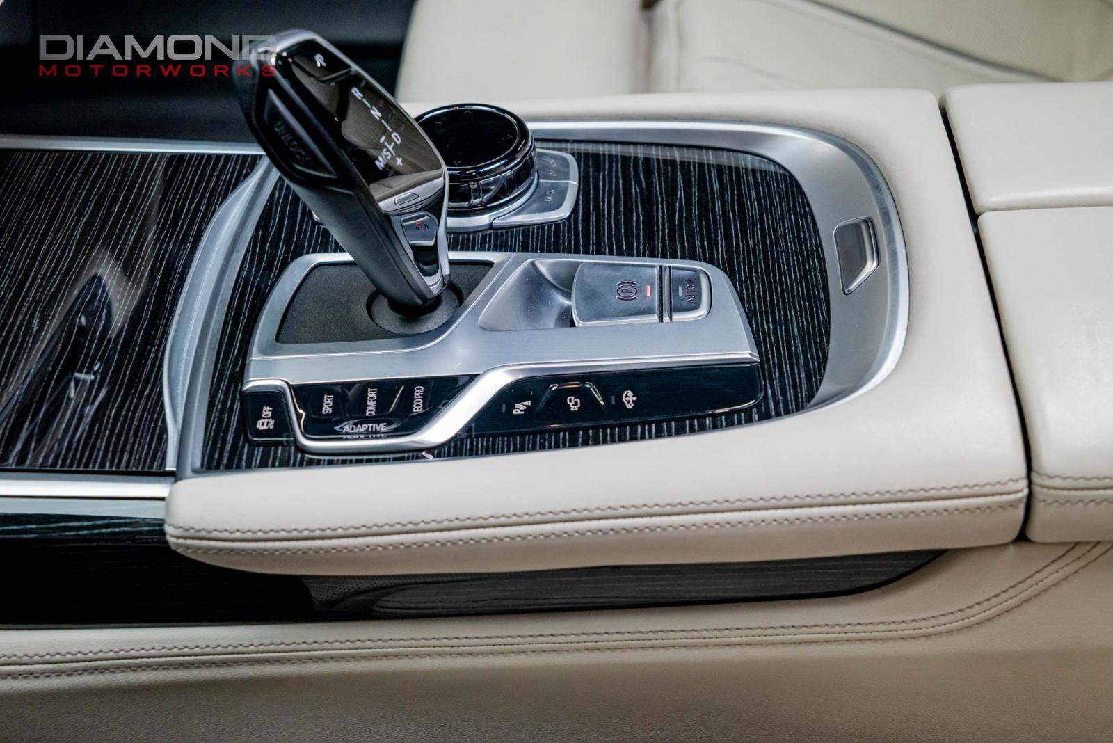 Used 2021 BMW 750i xDrive w/ Executive Package image 65