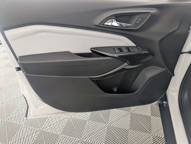 Certified 2026 Chevrolet Trax LT w/ Sunroof Package FWD image 8