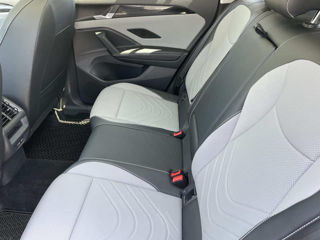 Certified 2026 Volkswagen Tiguan SE w/ Panoramic Sunroof Package FWD image 24