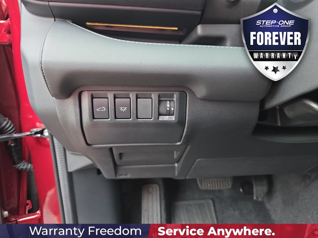 Used 2025 Subaru Ascent Touring AWD/4WD image 22