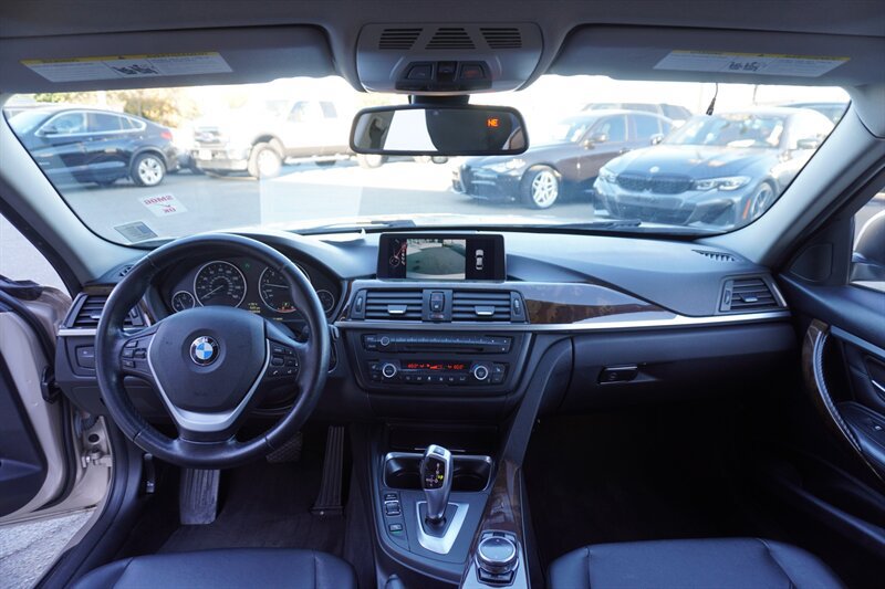Used 2014 BMW 328i Sedan RWD image 25