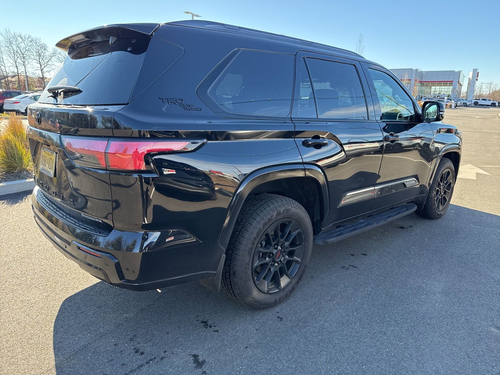 Used 2025 Toyota Sequoia Platinum image 5