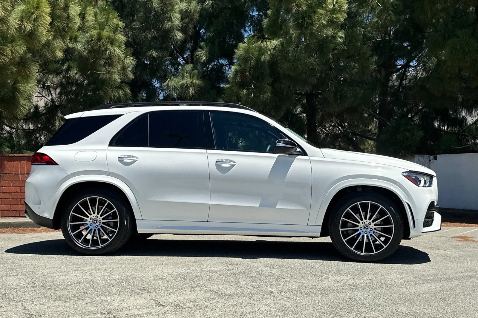 Certified 2022 Mercedes-Benz GLE 350 image 3