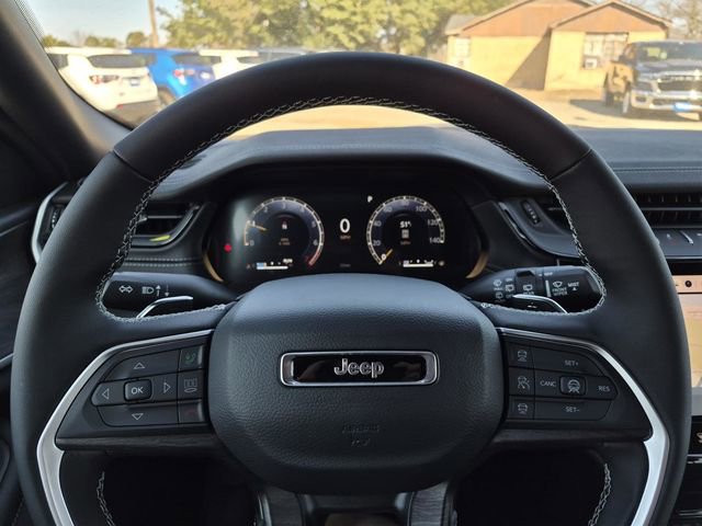 New 2026 Jeep Grand Cherokee Altitude image 15