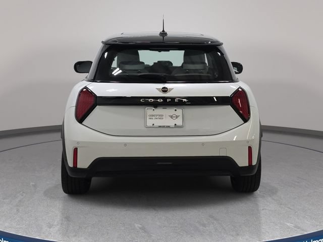 Used 2025 MINI Cooper 2-Door Hardtop FWD image 7