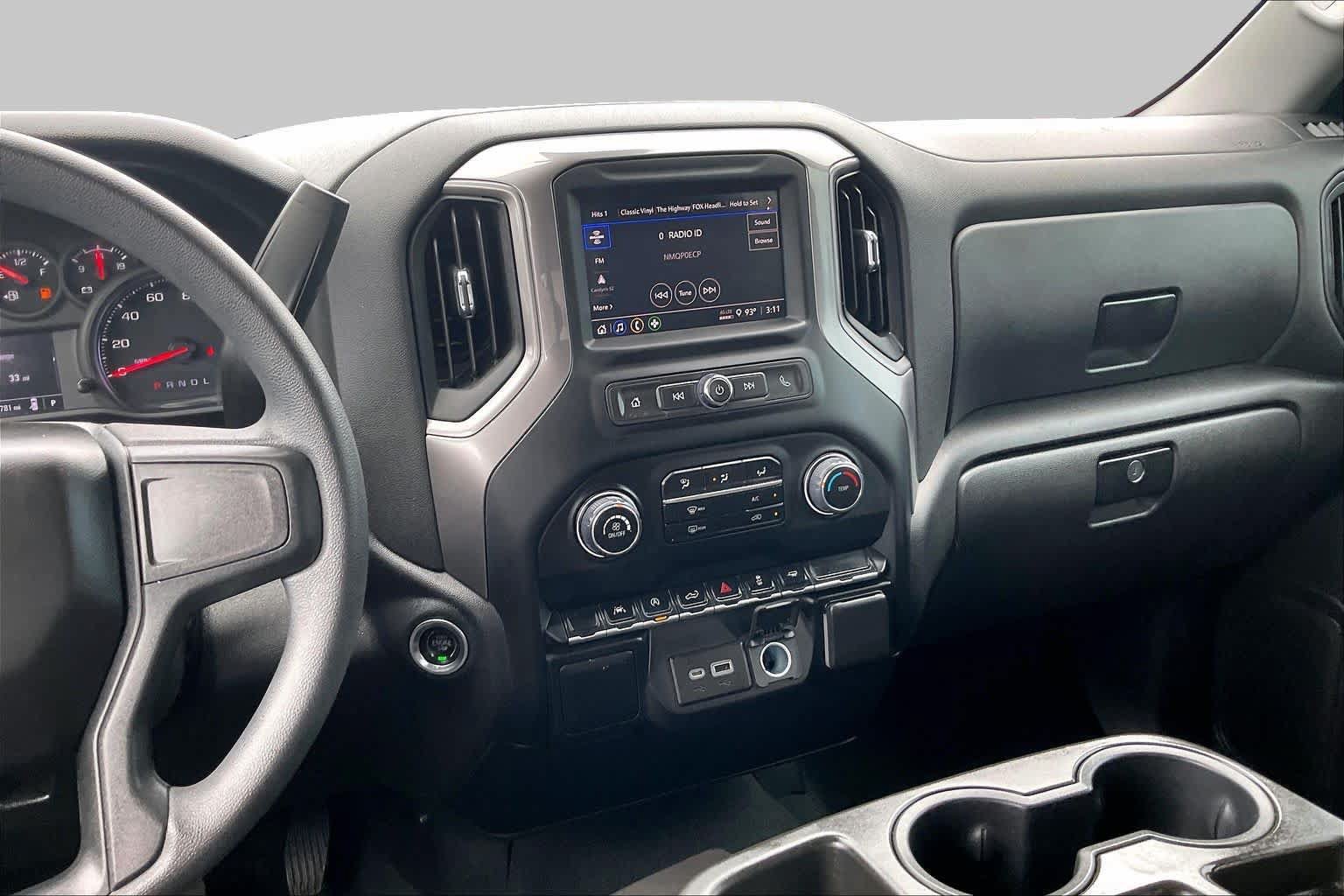 Used 2022 Chevrolet Silverado 1500 Custom RWD image 7