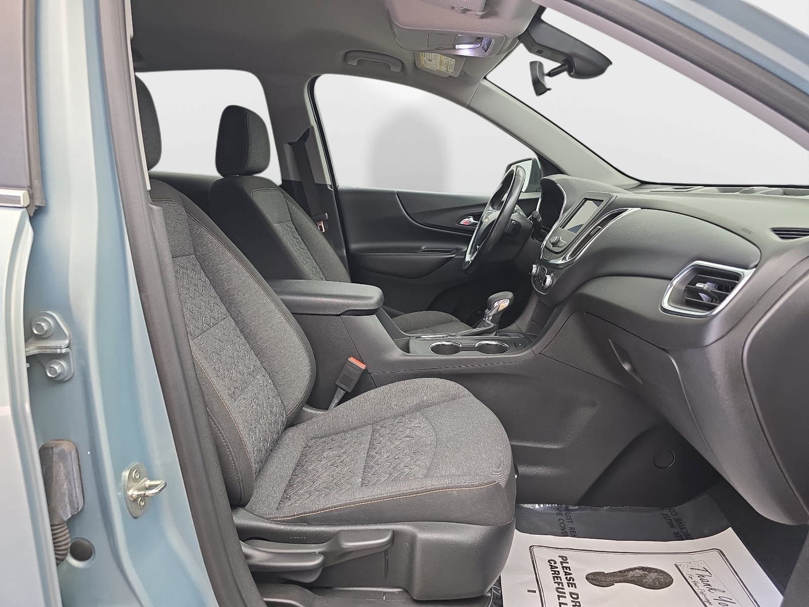 Used 2022 Chevrolet Equinox LT FWD image 34