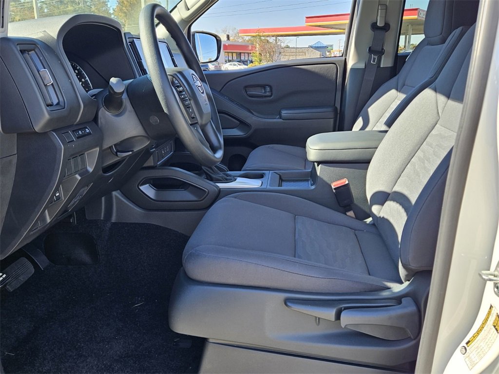 New 2026 Nissan Frontier S image 3