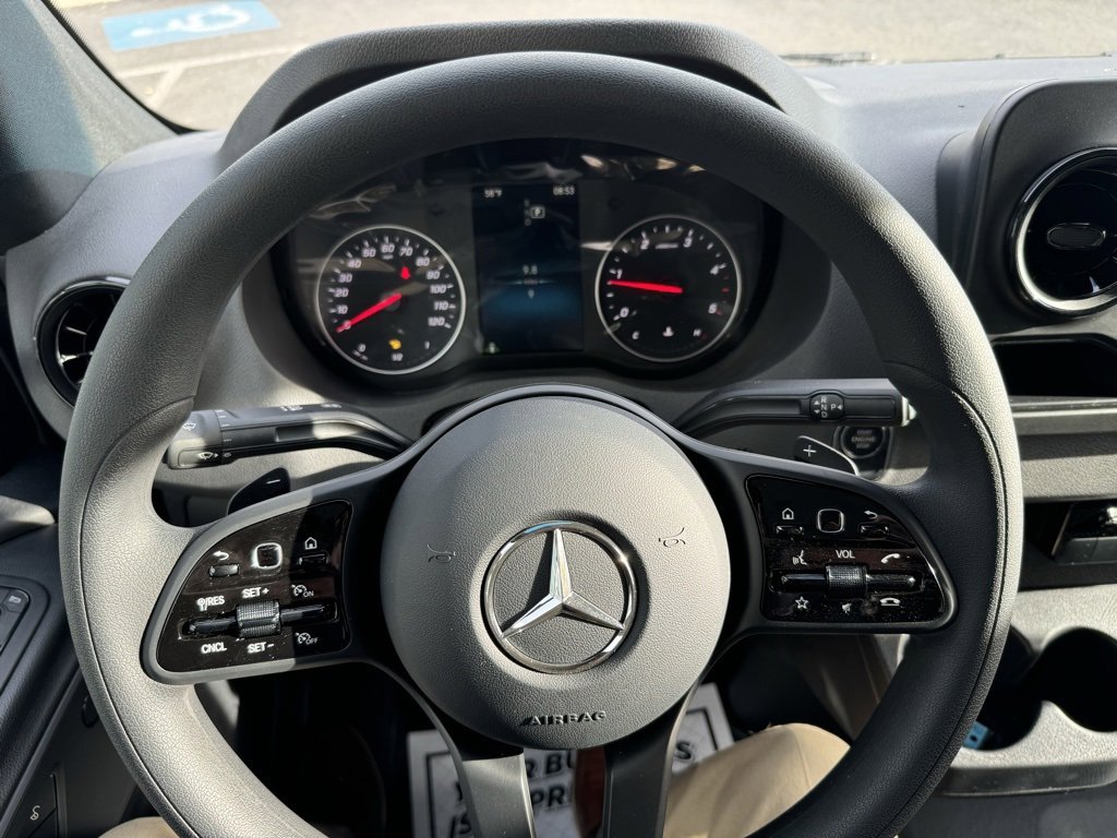 Used 2024 Mercedes-Benz Sprinter 144 Cargo image 26