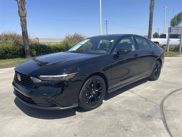 Used 2025 Honda Accord SE image 1