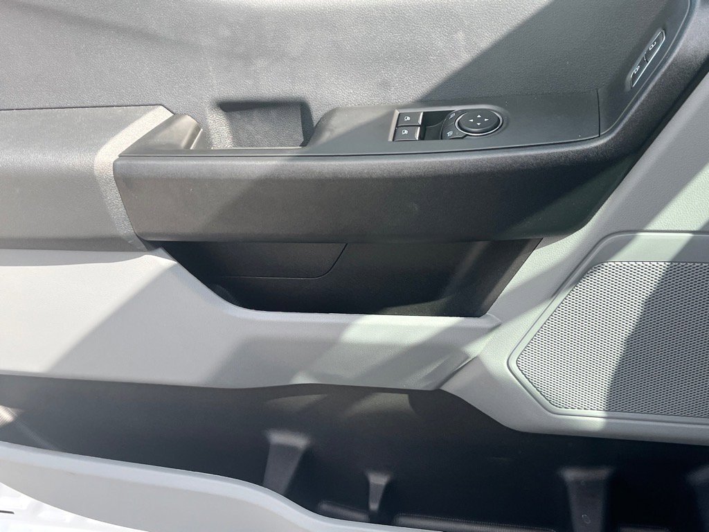 Used 2025 Ford F250 XLT w/ F-250 >10K GVWR Package image 16