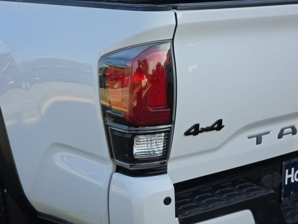 Used 2019 Toyota Tacoma TRD Pro AWD/4WD image 33