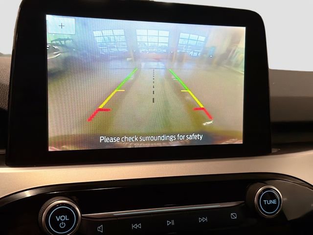 Used 2020 Ford Escape SE image 13