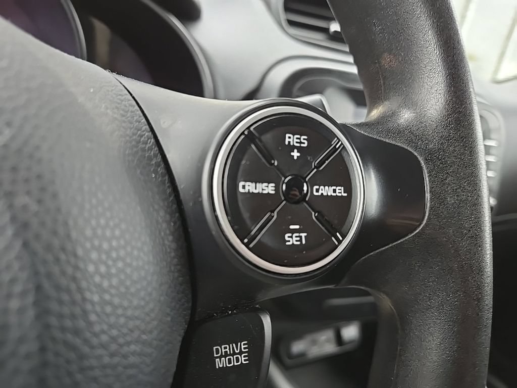 Used 2018 Kia Soul + FWD image 14