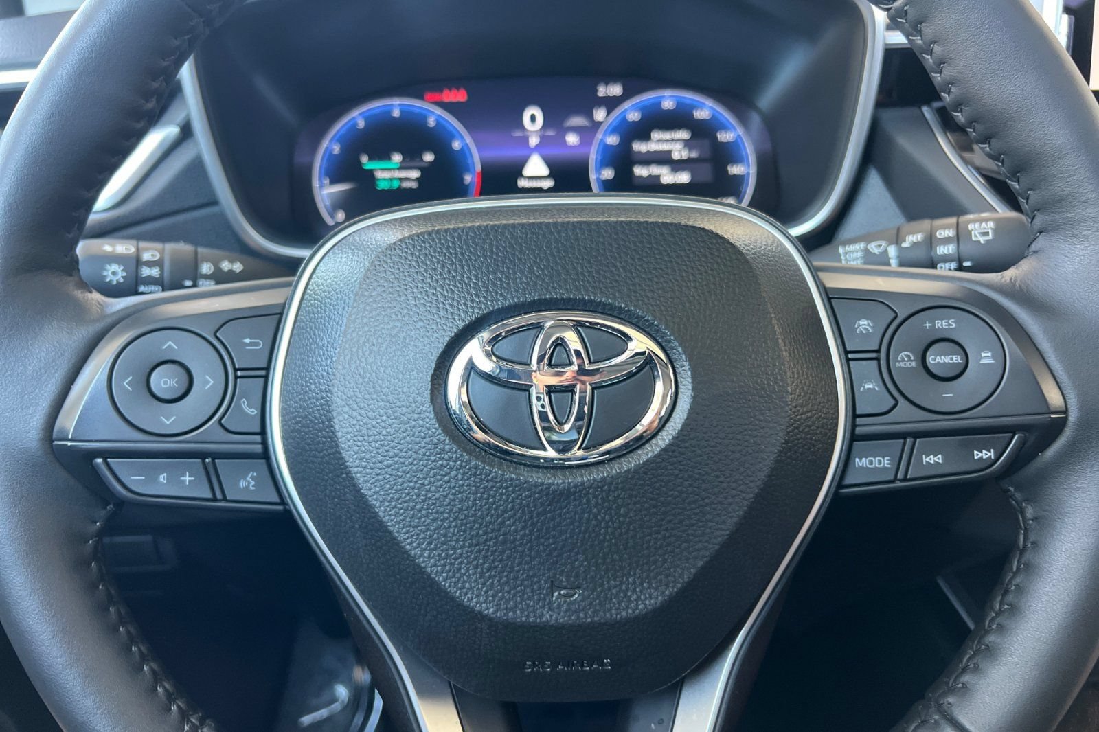 Certified 2026 Toyota Corolla Cross XLE w/ Convenience Package AWD/4WD image 23