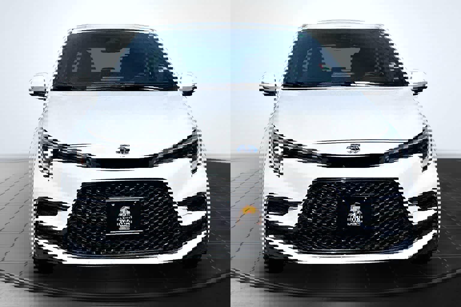 Used 2025 Toyota Corolla SE FWD image 6