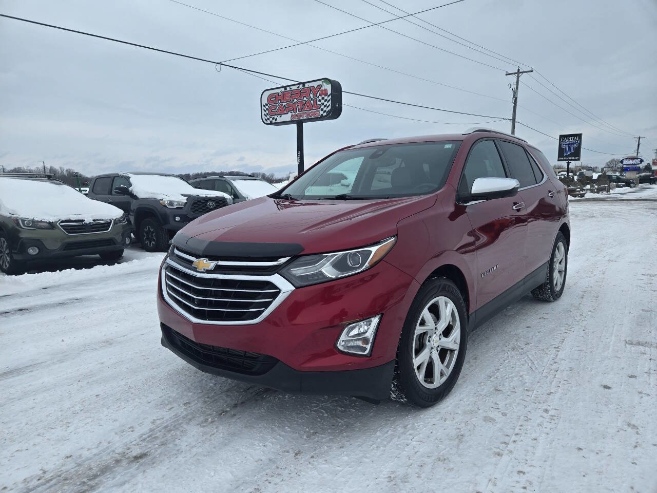 Used 2020 Chevrolet Equinox Premier image 2
