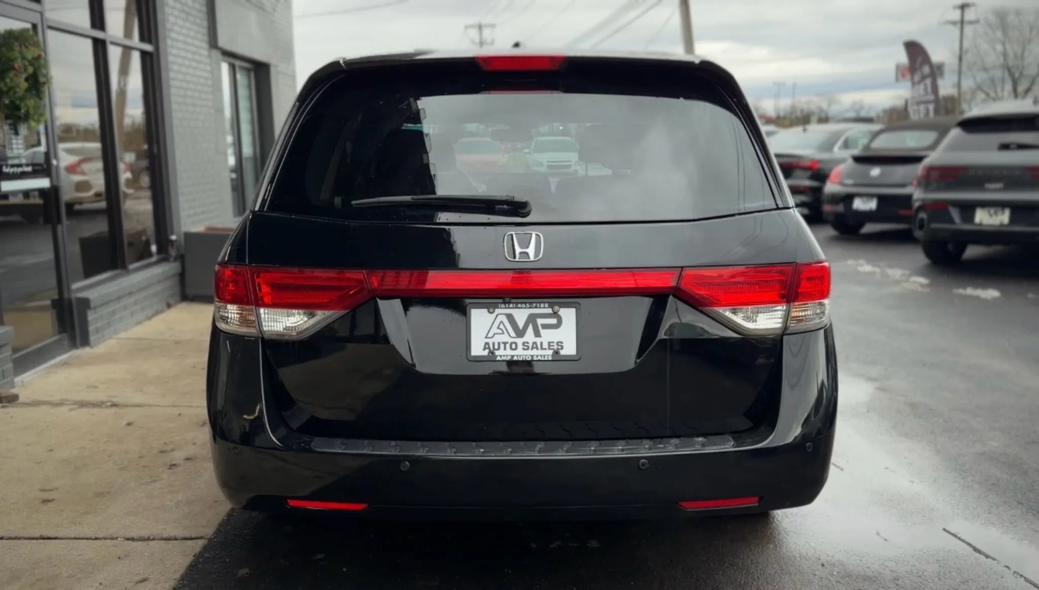 Used 2017 Honda Odyssey Touring Elite image 4
