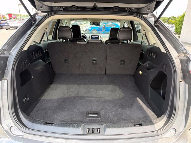 Used 2024 Ford Edge SEL AWD/4WD image 15