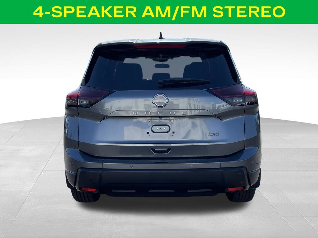 Used 2024 Nissan Rogue S AWD/4WD image 10