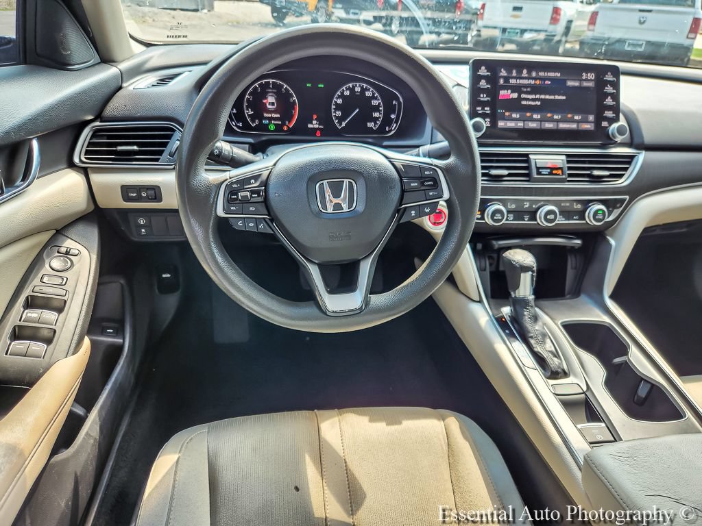Used 2018 Honda Accord EX image 11