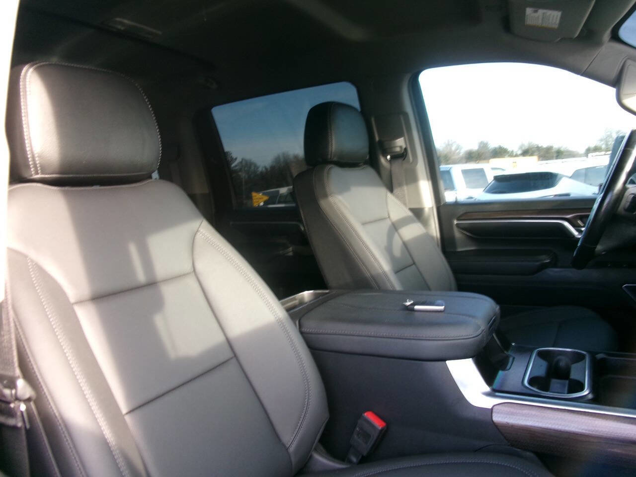 Used 2024 Chevrolet Silverado 3500 LT w/ All Star Edition AWD/4WD image 21