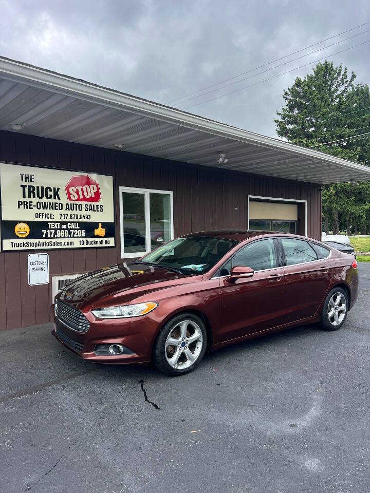 Used 2015 Ford Fusion SE FWD image 1