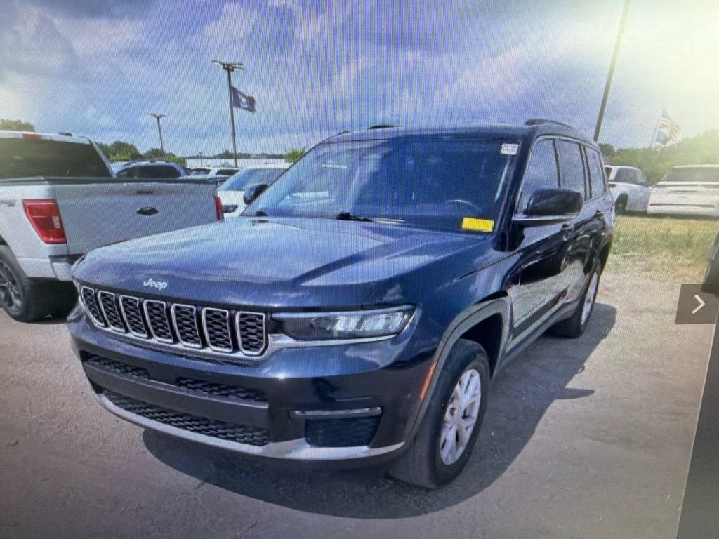 Used 2022 Jeep Grand Cherokee L Limited AWD/4WD image 7