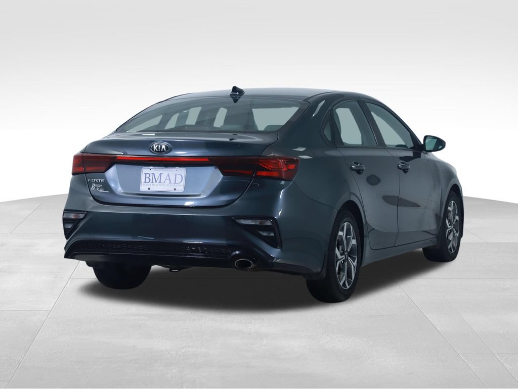 Used 2020 Kia Forte LXS FWD image 11