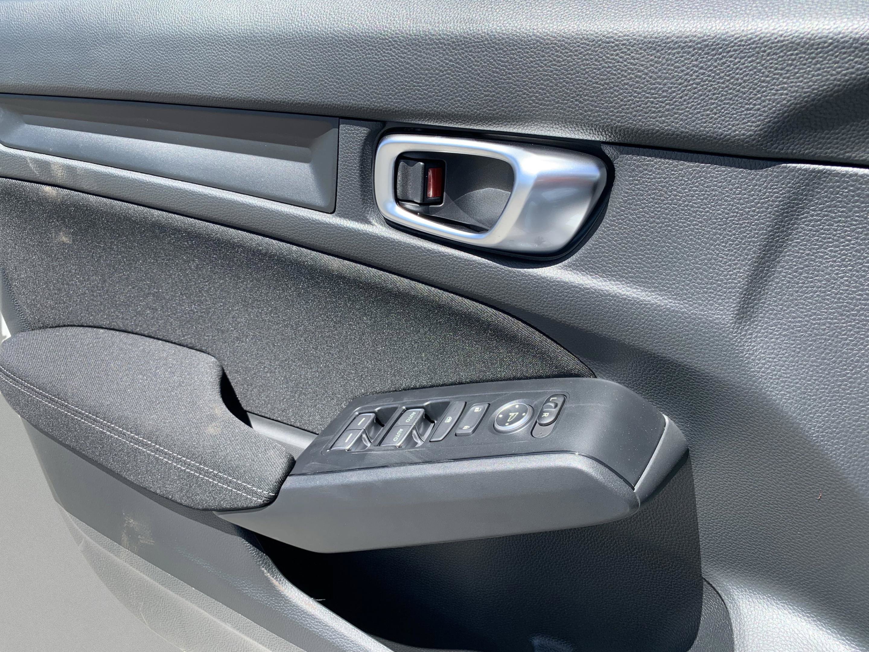 Used 2025 Honda Civic Sport image 21