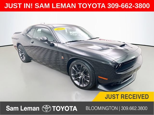Used 2023 Dodge Challenger R/T Scat Pack RWD image 1