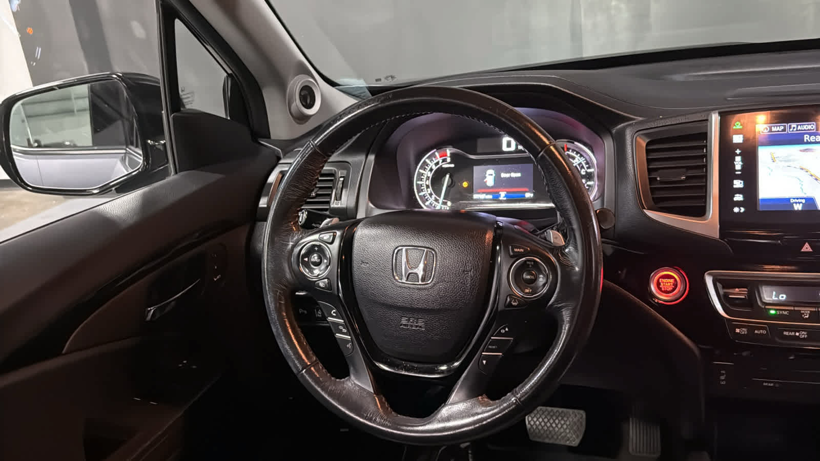 Used 2016 Honda Pilot Touring image 22