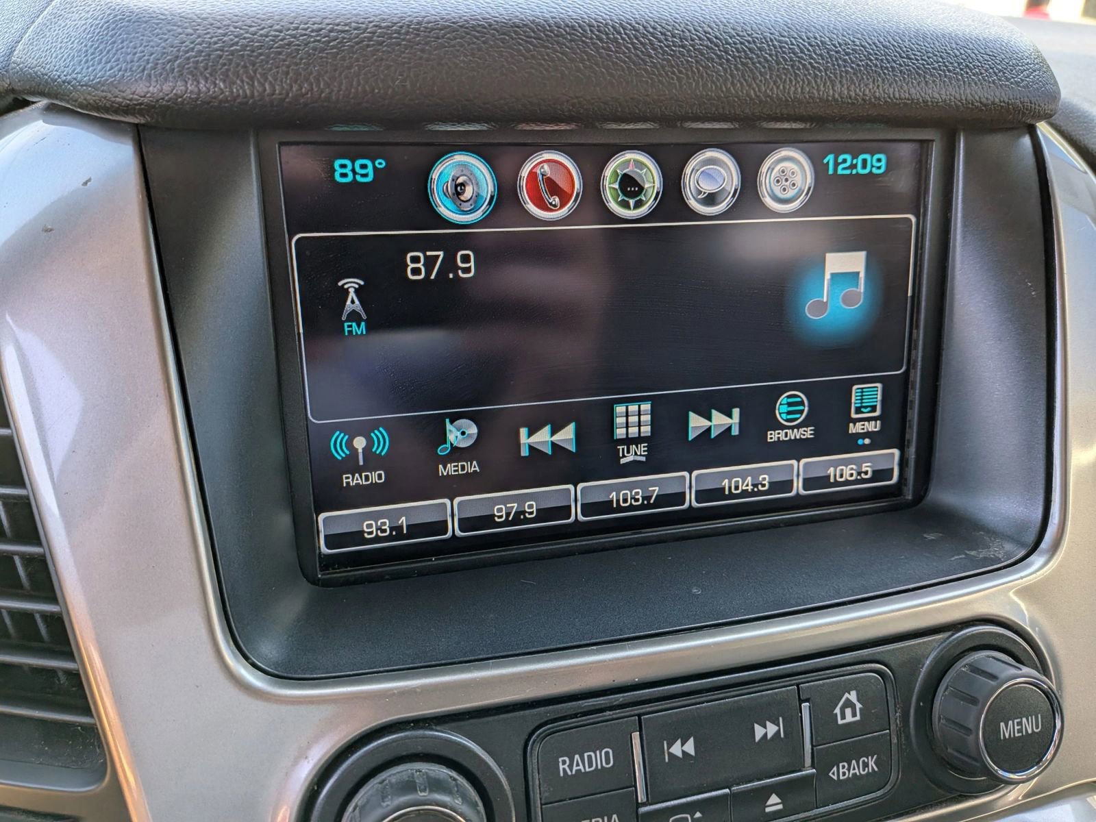 Used 2016 Chevrolet Suburban LTZ image 71