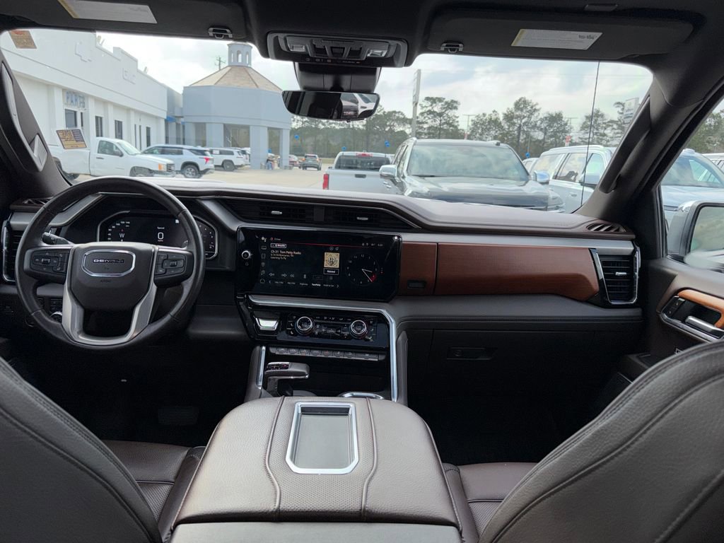 Used 2022 GMC Sierra 1500 Denali w/ Denali Reserve Package image 14